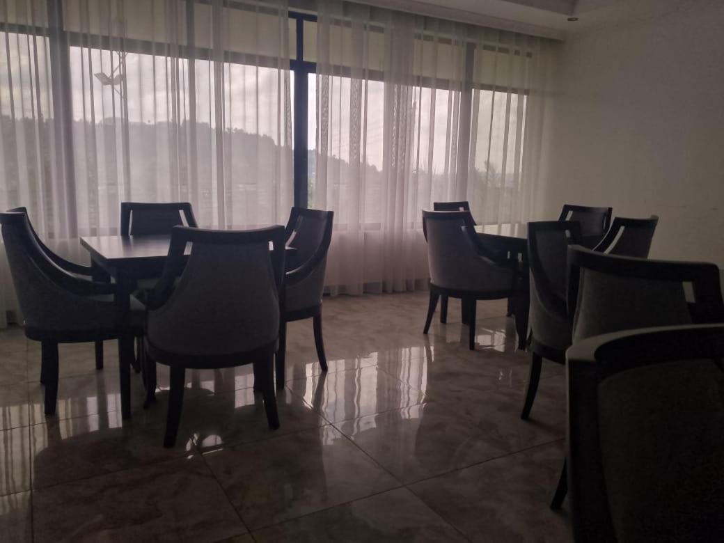 Water Pavilion Hotel Keroka Экстерьер фото